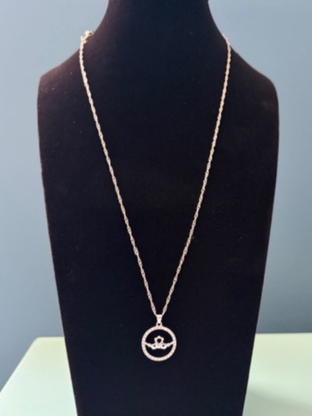 Glencara rhinestone and silvertone claddagh necklace